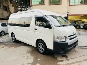 Toyota Hiace High-Roof 3.0 2017 for Sale