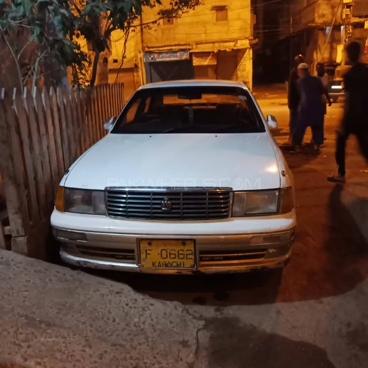 Toyota Crown Royal Saloon 1986 for sale in Karachi | PakWheels