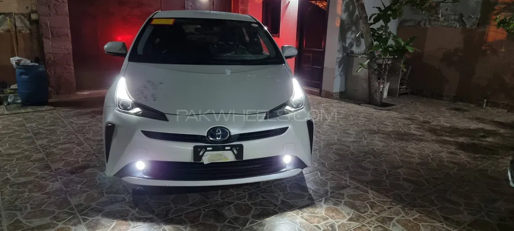 Toyota Prius 2019 for Sale in Karachi Image-1