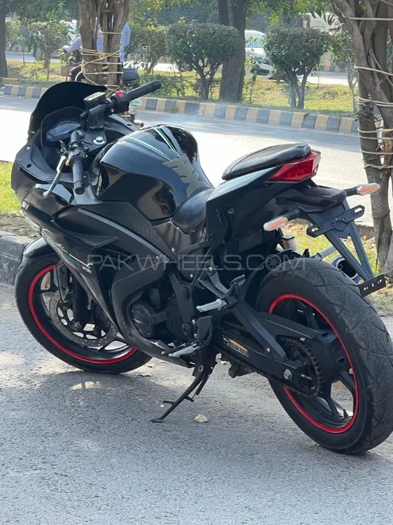Kawasaki Ninja 250R 2018 for Sale Image-1