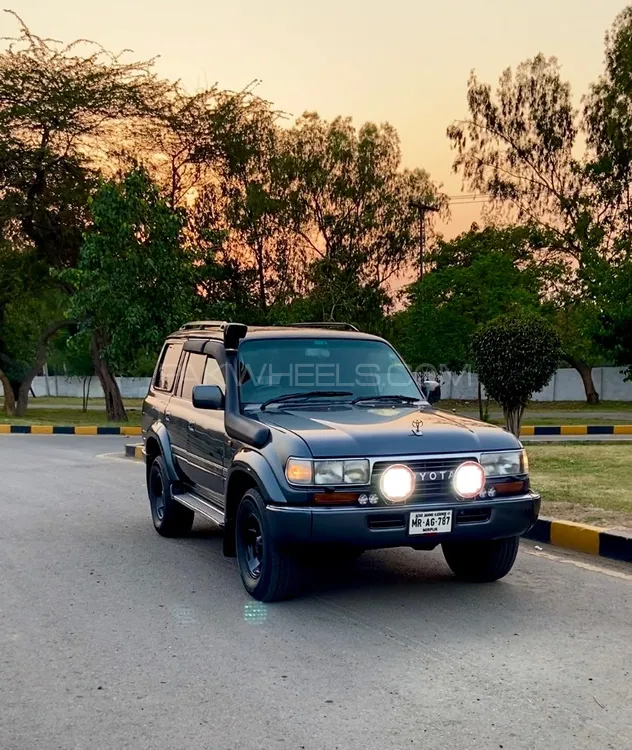 Toyota Land Cruiser 1993 for Sale in Lahore Image-1