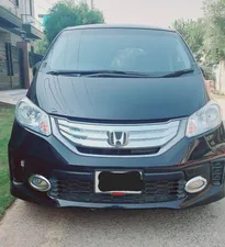Honda Freed Hybrid 2012 for Sale