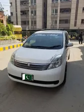 Toyota ISIS L X Selection 2007 for Sale