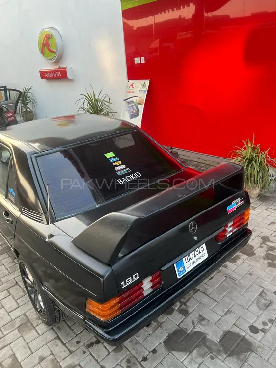 Mercedes Benz E Class 1987 for Sale in Faisalabad Image-1