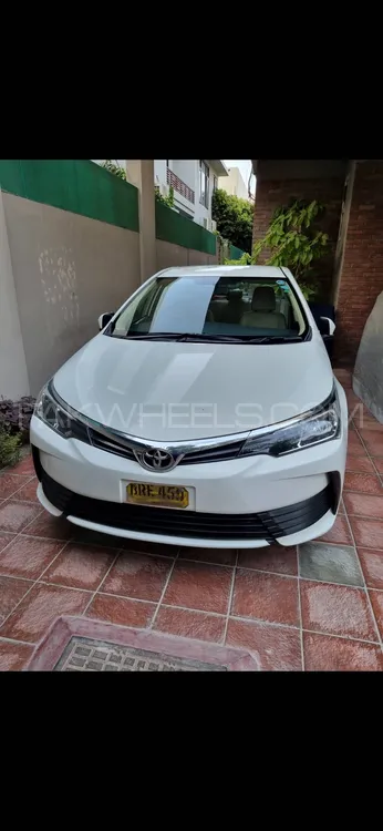 Toyota Corolla 2019 for Sale in Karachi Image-1