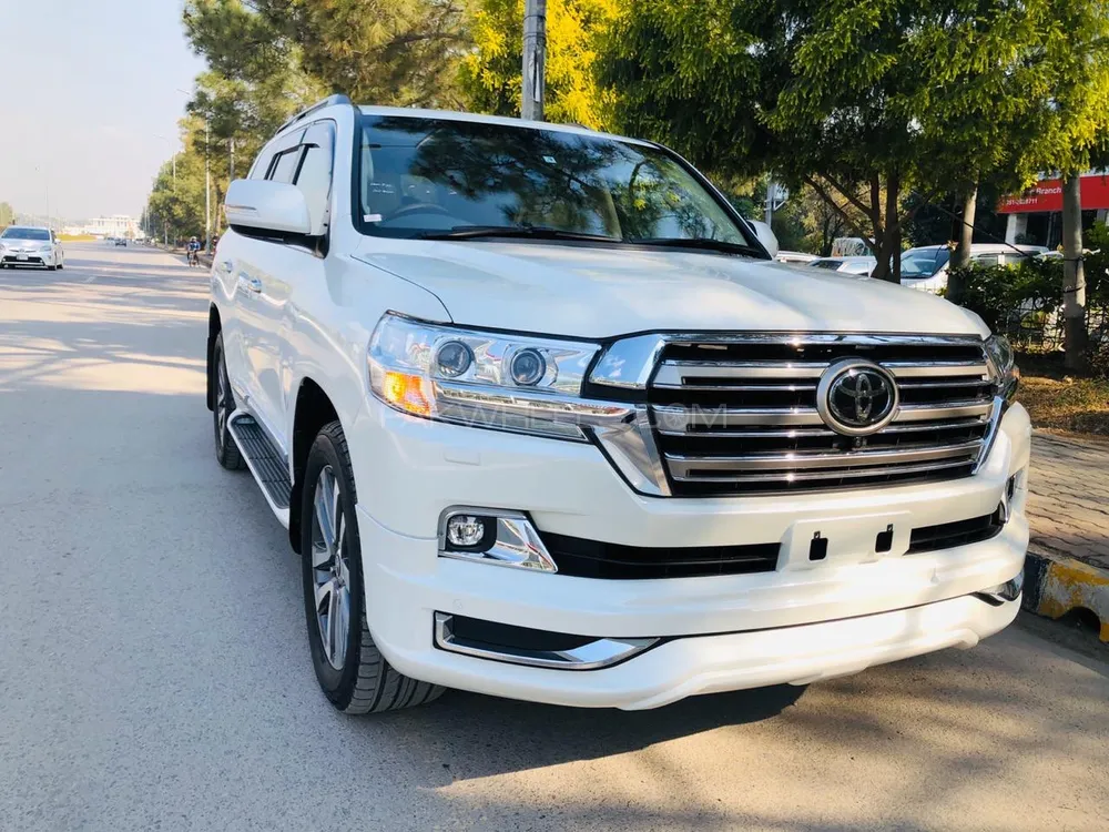Toyota Land Cruiser 2016 for Sale in Islamabad Image-1