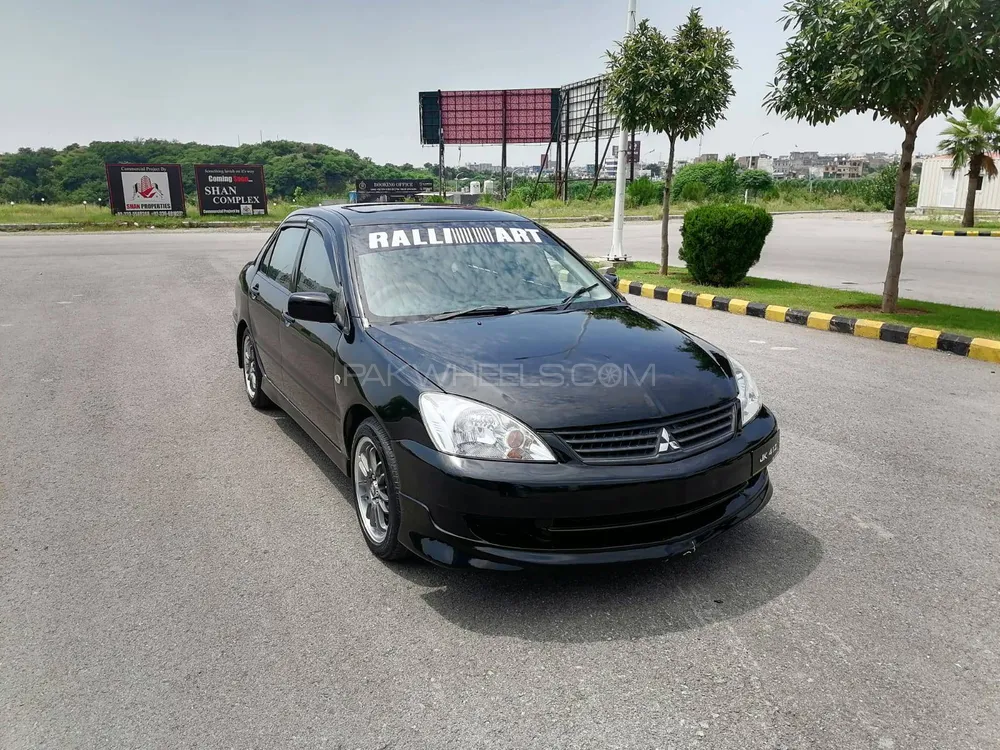 Mitsubishi Lancer 2004 for Sale in Hafizabad Image-1