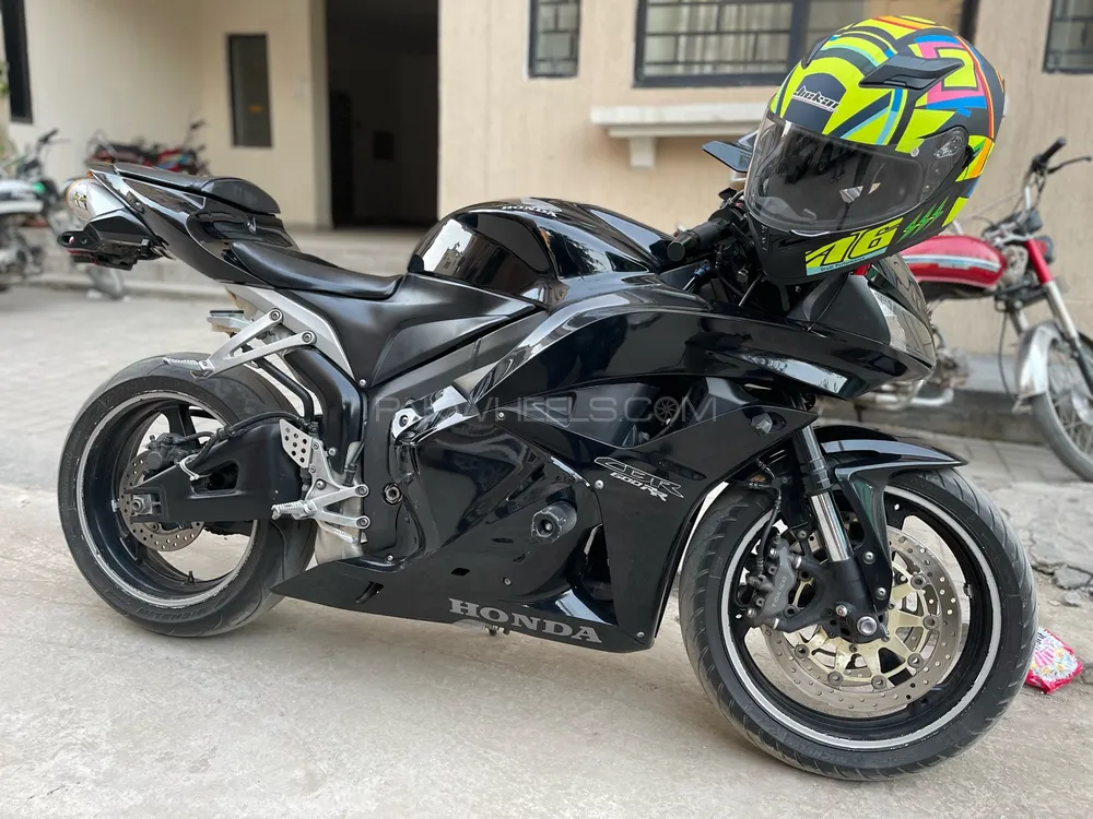 Honda deals 600rr 2010