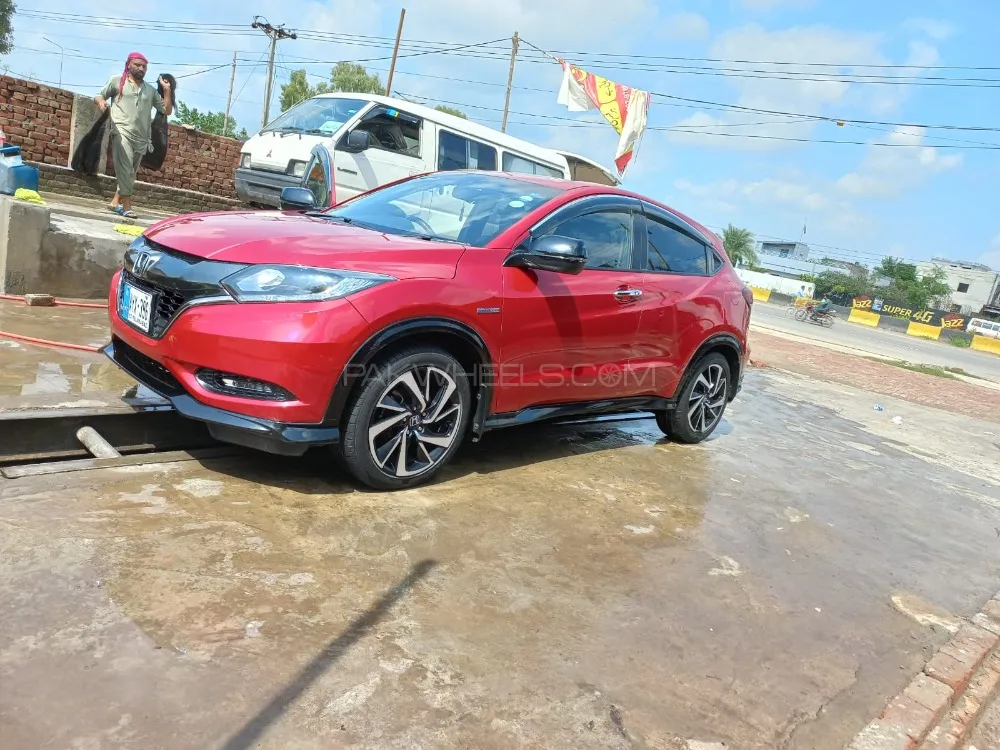 Honda Vezel 2016 for Sale in Gujranwala Image-1