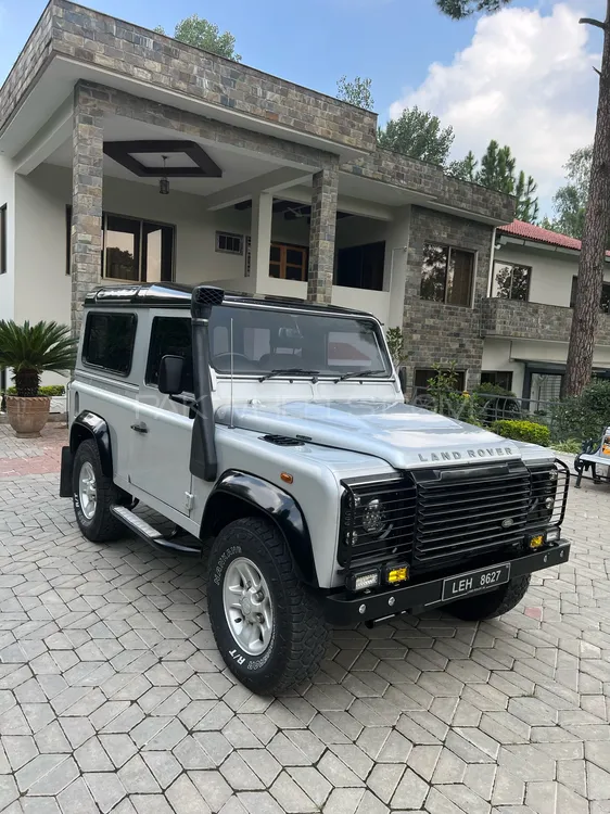 Land Rover Defender 2016 for Sale in Abbottabad Image-1