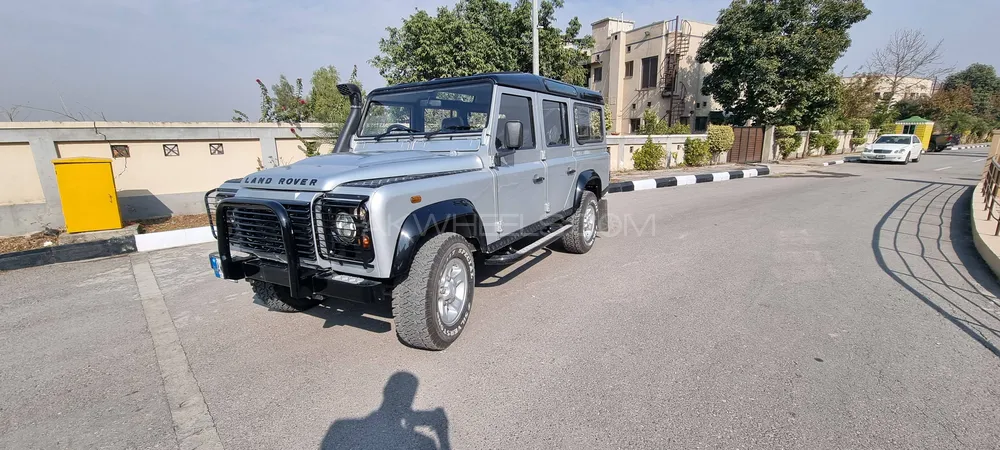Land Rover Defender 2005 for Sale in Islamabad Image-1