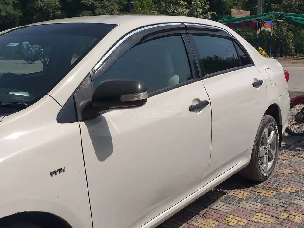 Toyota Corolla 2014 for Sale in Faisalabad Image-1