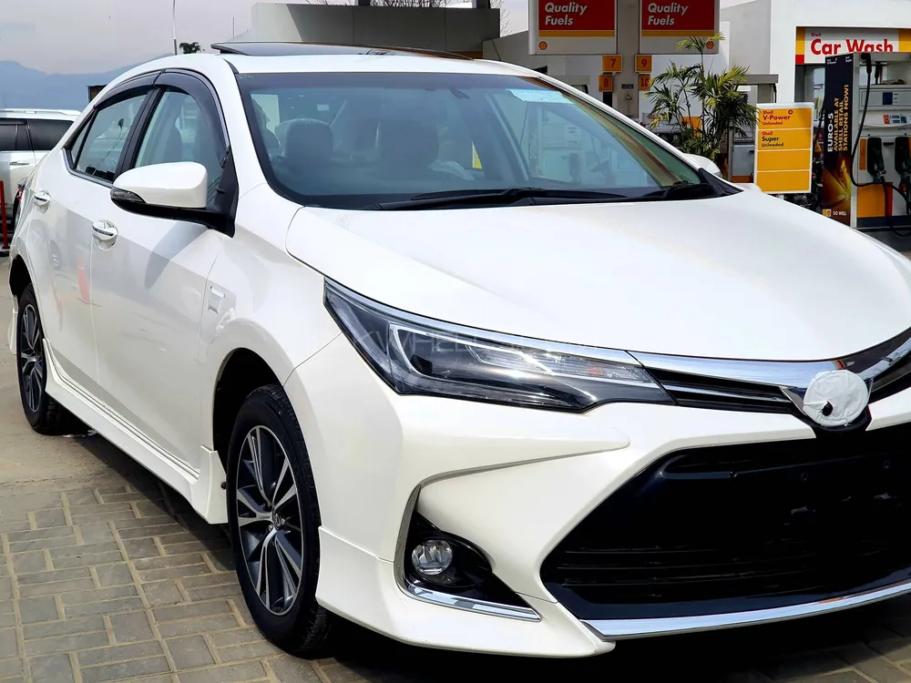 Toyota Corolla 2022 for Sale in Swat Image-1