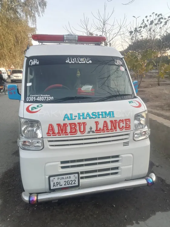 Mitsubishi Minicab 2017 for Sale in Lahore Image-1