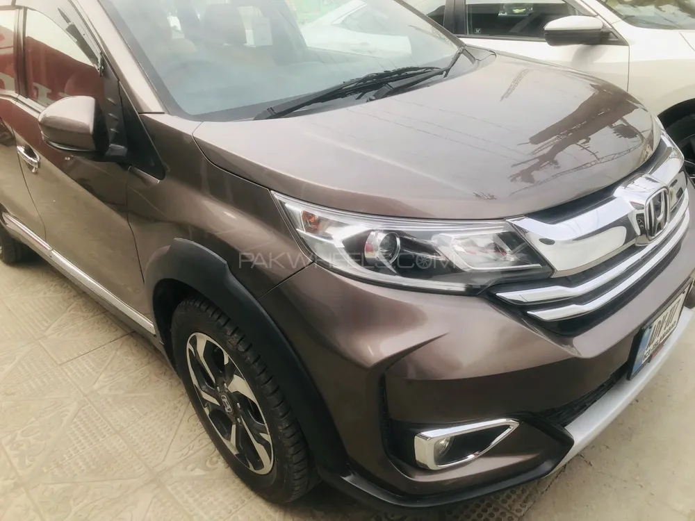 Honda BR-V 2017 for Sale in Islamabad Image-1
