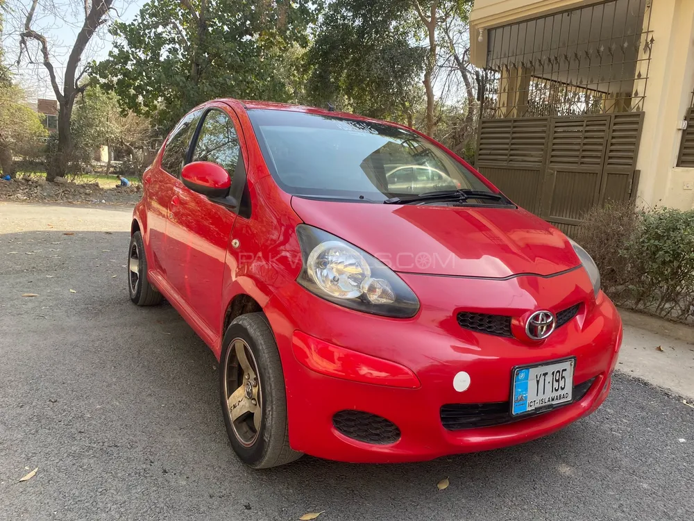 Toyota Aygo 2010 for Sale in Lahore Image-1
