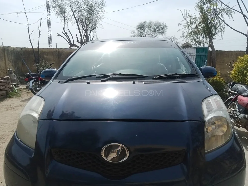 Toyota Vitz 2007 for Sale in Jhelum Image-1