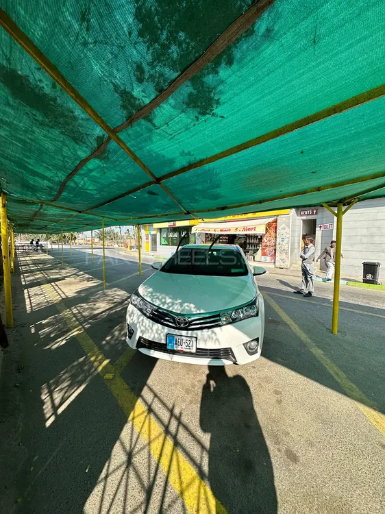 Toyota Corolla 2017 for Sale in Sargodha Image-1