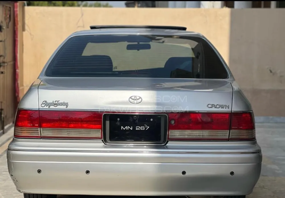 Toyota Crown 1996 for Sale in Islamabad Image-1