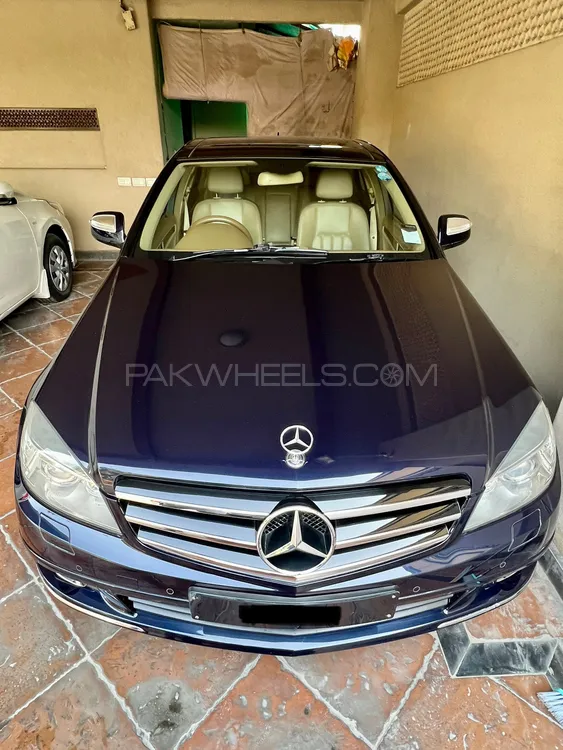 Mercedes Benz C Class 2007 for Sale in Lahore Image-1
