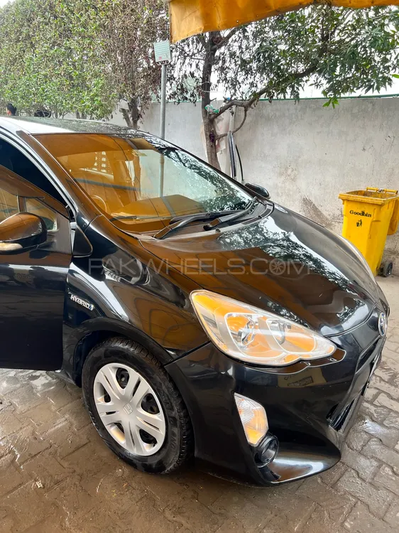 Toyota Aqua 2015 for Sale in Lahore Image-1