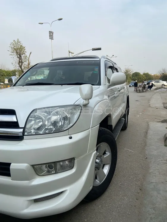 Toyota Surf 2004 for Sale in Quetta Image-1