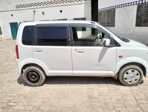 Nissan Otti 2015 for Sale
