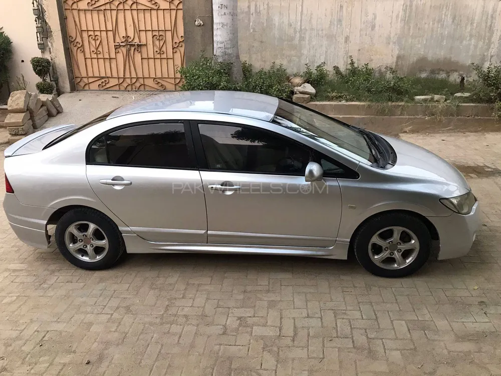 Honda Civic 2008 for Sale in Kamra Image-1