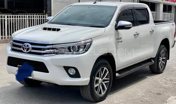 Toyota Hilux 2017 for Sale in Lahore Image-1