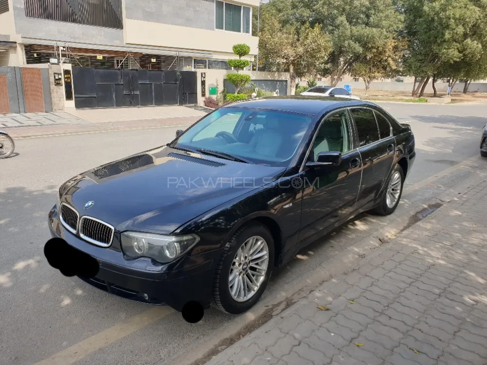 BMW 7 Series 2004 for Sale in Lahore Image-1