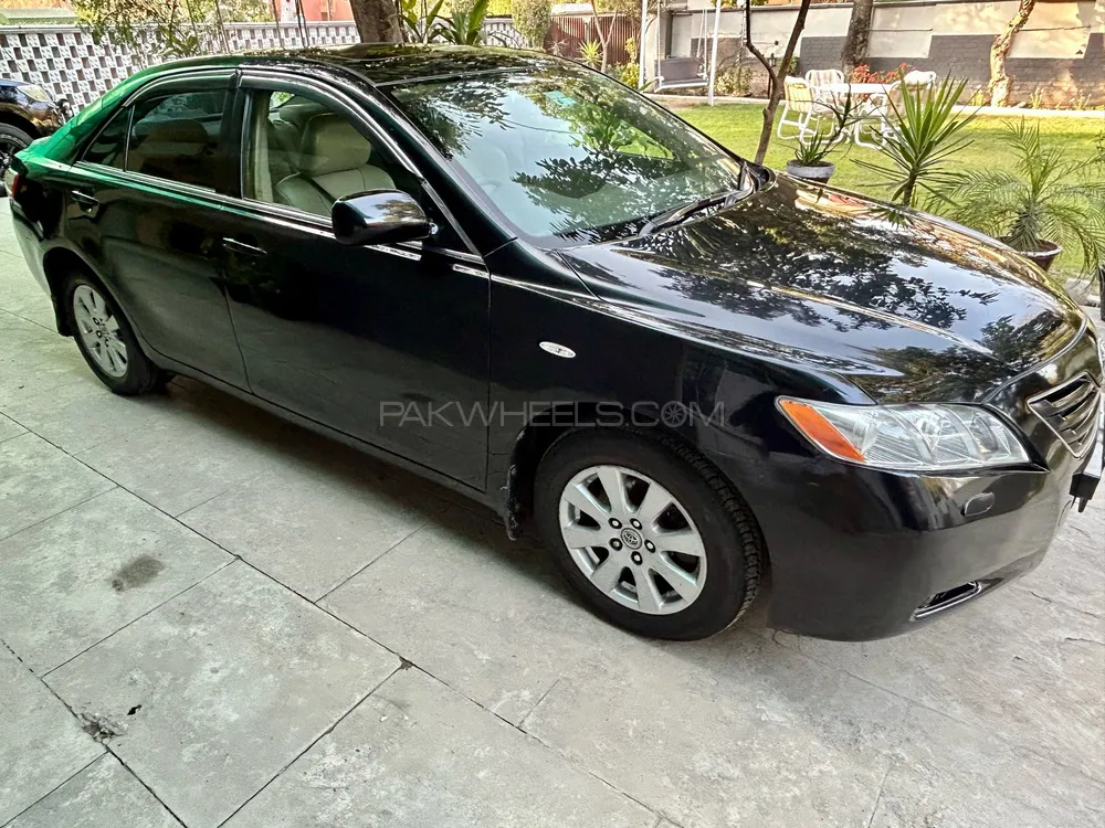 Toyota Camry 2007 for Sale in Gujranwala Image-1