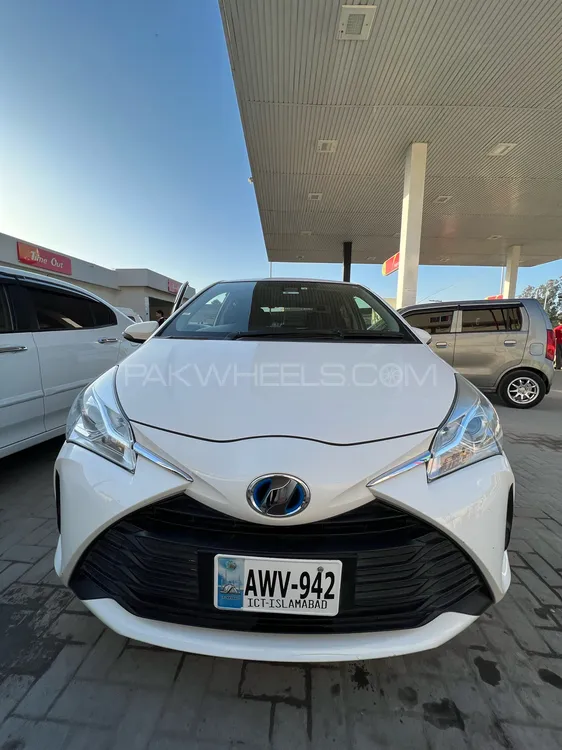 Toyota Vitz 2018 for Sale in Rawalpindi Image-1
