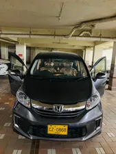 Honda Freed Hybrid 2015 for Sale