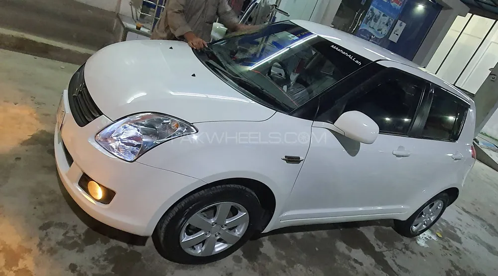 Suzuki Swift 2010 for Sale in Swatmingora Image-1