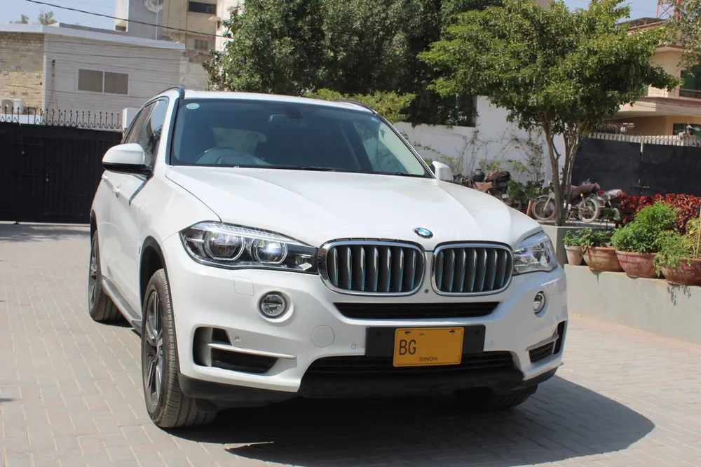 BMW X5 Series 2017 for Sale in Karachi Image-1