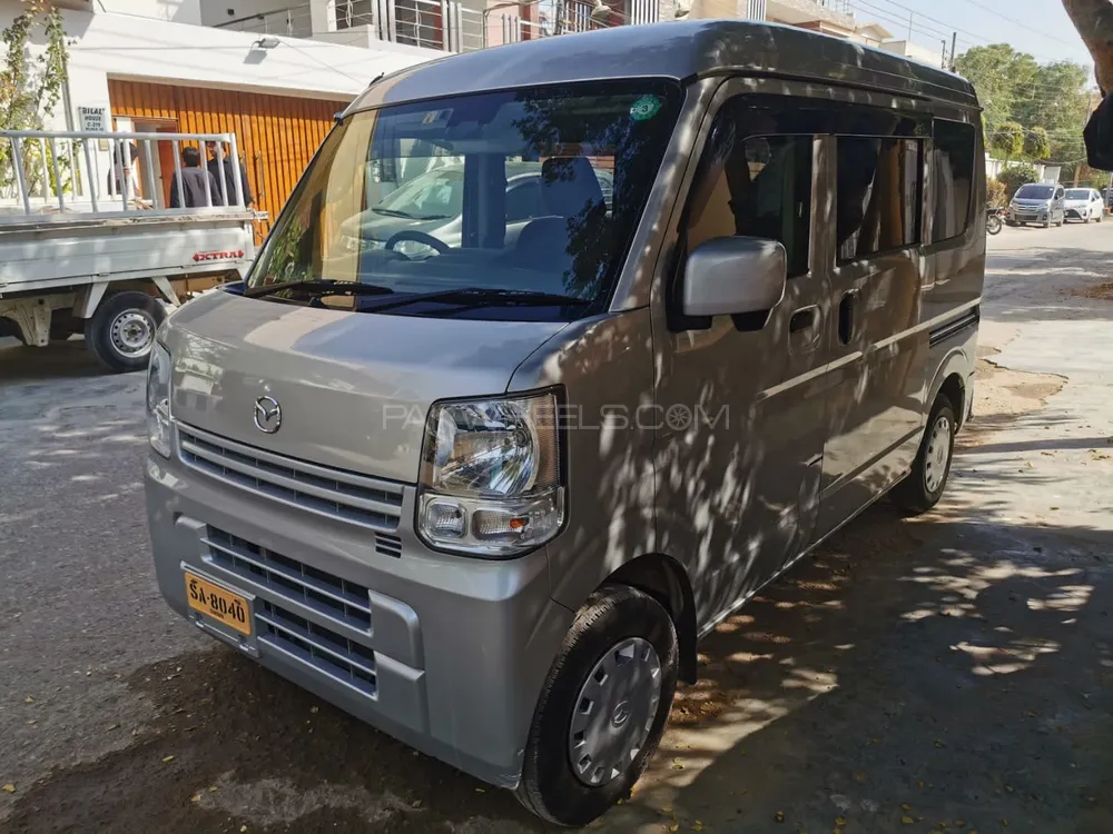 Mazda Scrum Van 2017 for Sale in Karachi Image-1