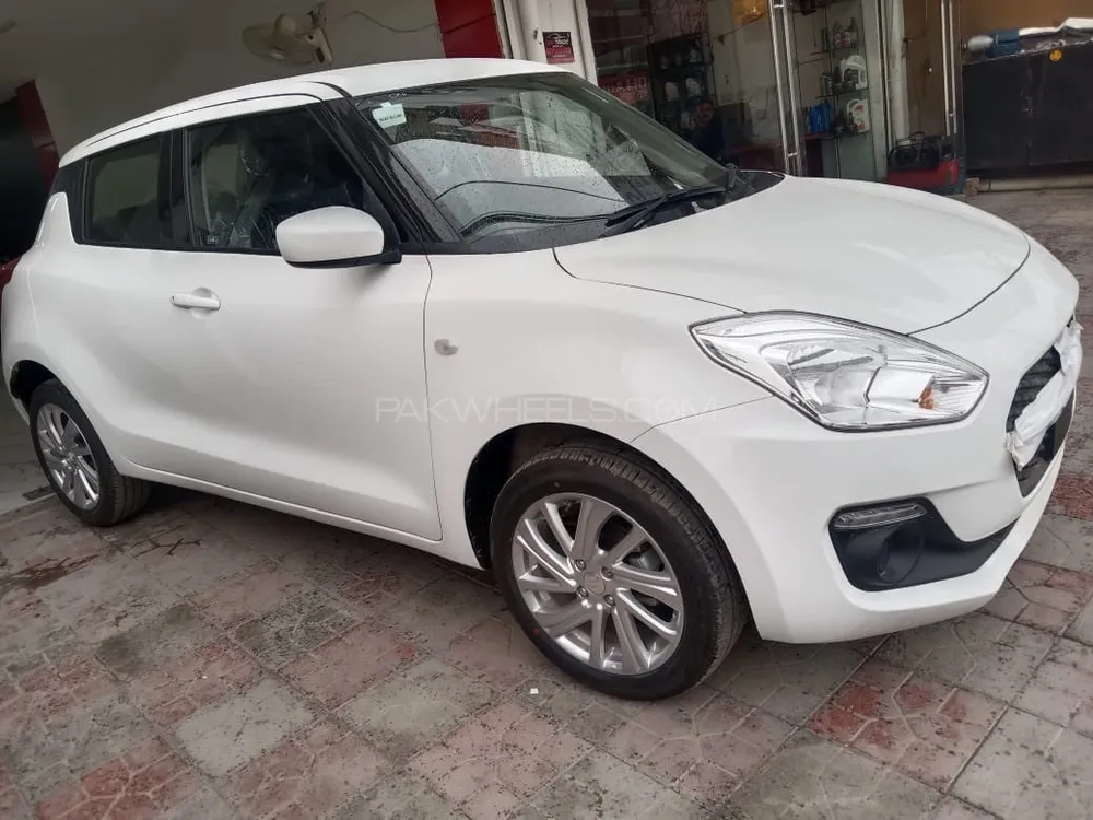 Suzuki Swift 2023 for Sale in Rawalpindi Image-1
