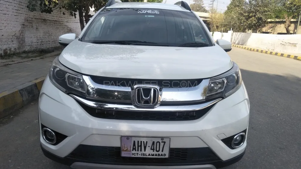 Honda BR-V 2018 for Sale in Multan Image-1