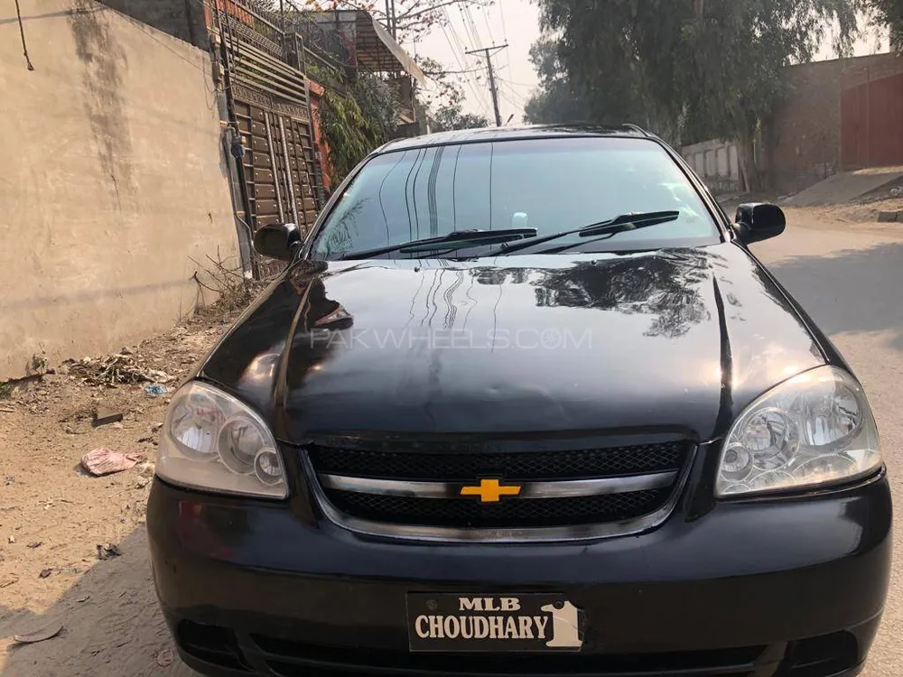 Chevrolet Aveo 2005 for Sale in Lahore Image-1