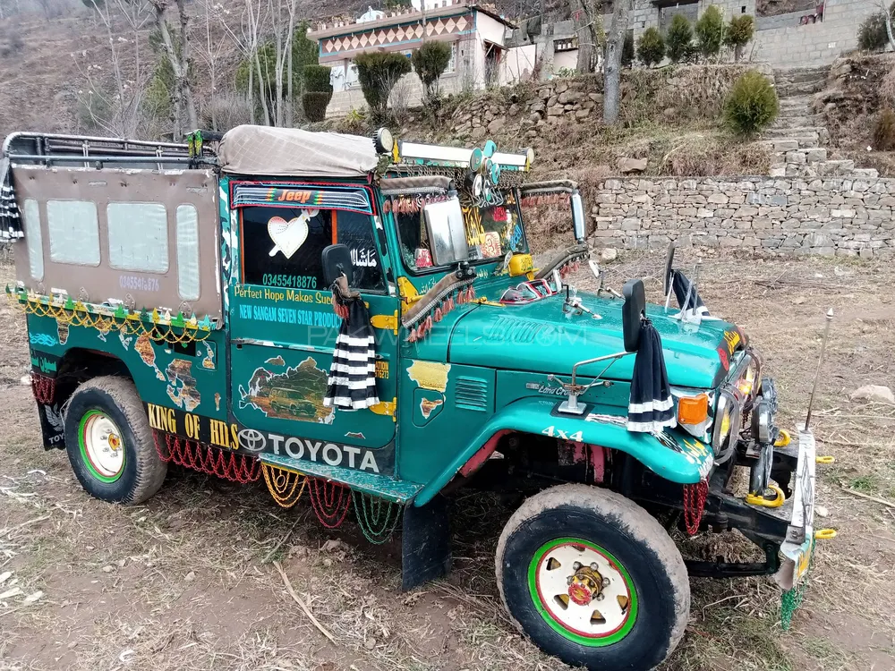 Toyota Land Cruiser 1975 for Sale in Muzaffarabad Image-1
