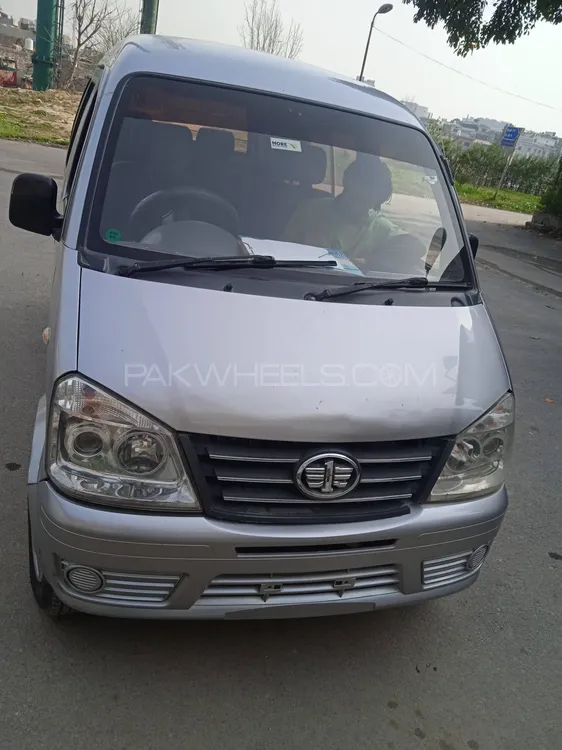 FAW X-PV 2016 for Sale in Islamabad Image-1