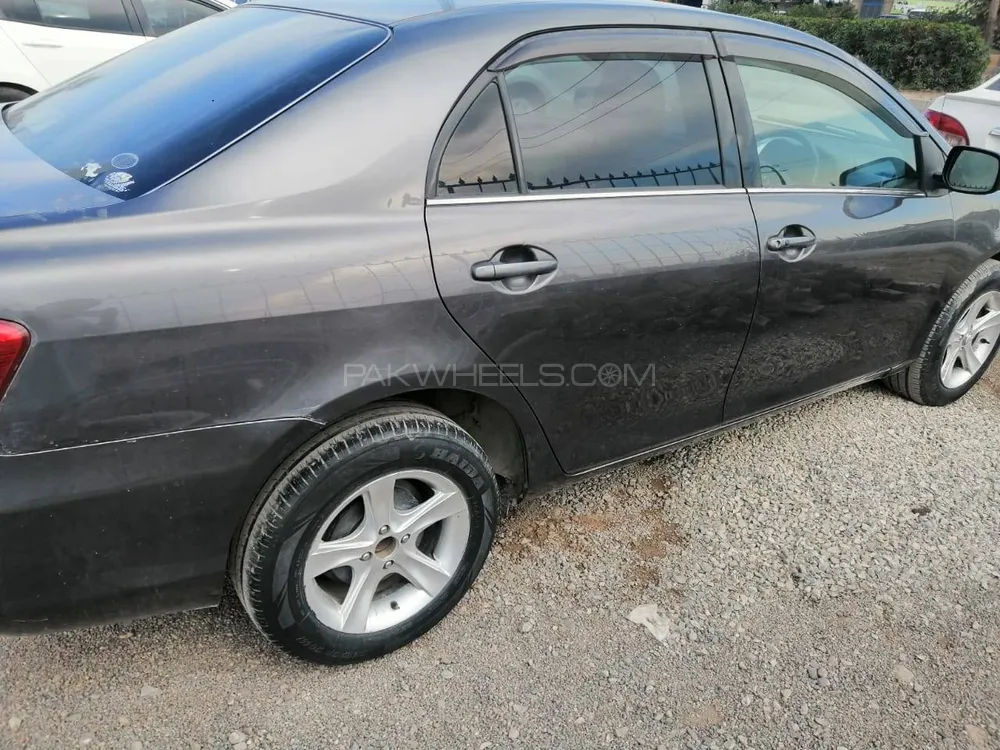 Toyota Corolla Axio 2007 for Sale in Peshawar Image-1