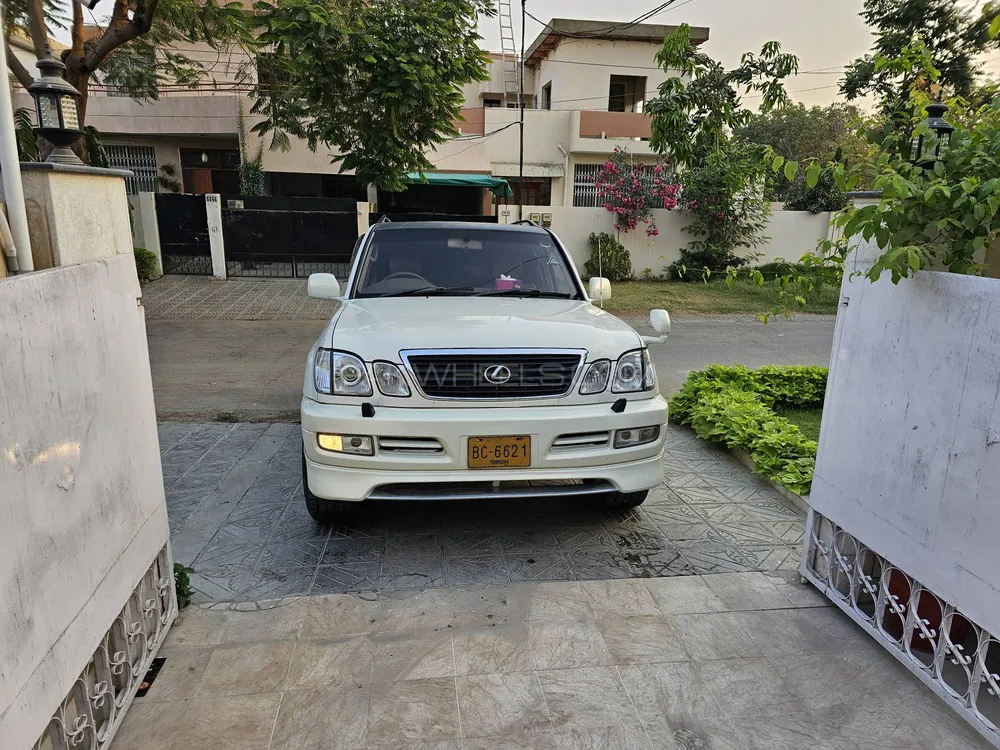 Toyota Land Cruiser 2001 for Sale in Karachi Image-1