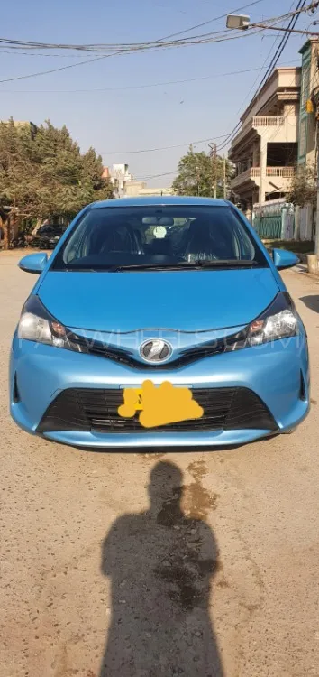 Toyota Vitz 2014 for Sale in Karachi Image-1