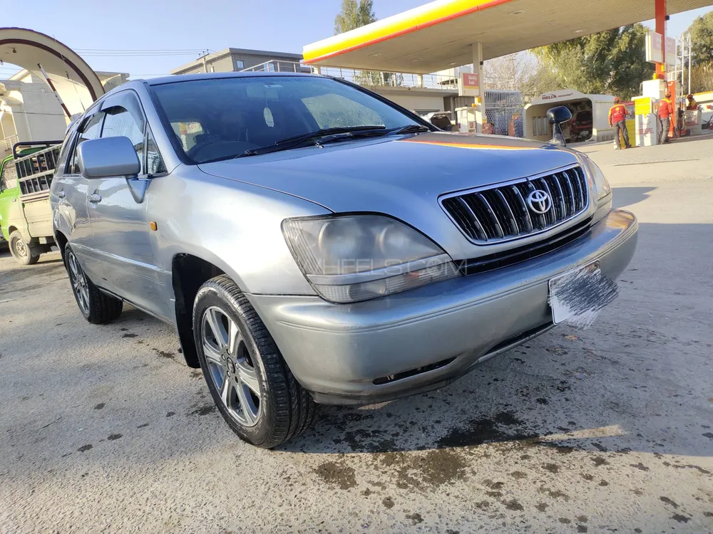 Toyota Harrier 2001 for Sale in Islamabad Image-1
