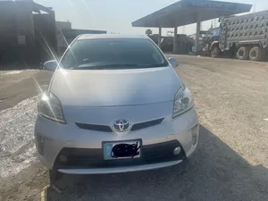 Toyota Prius G 1.8 2013 for Sale