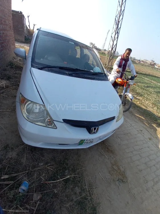 Honda City 2005 for Sale in Peshawar Image-1