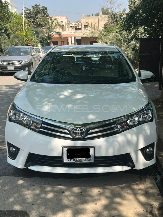 Toyota Corolla 2015 for Sale in Multan Image-1