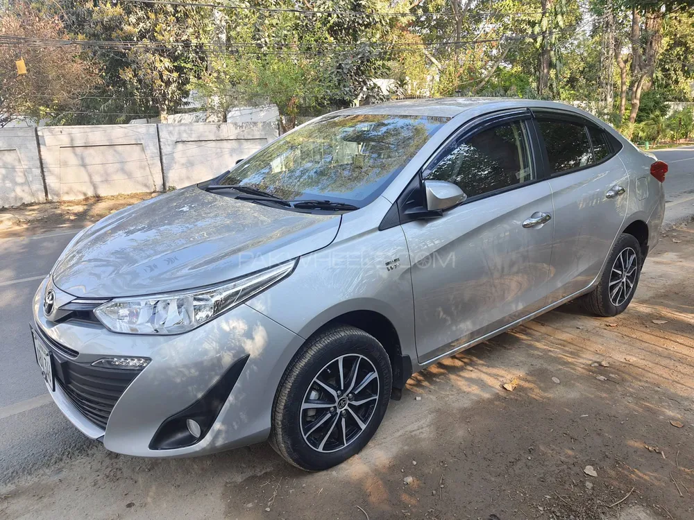 Toyota Yaris Sedan 2021 for Sale in Lahore Image-1