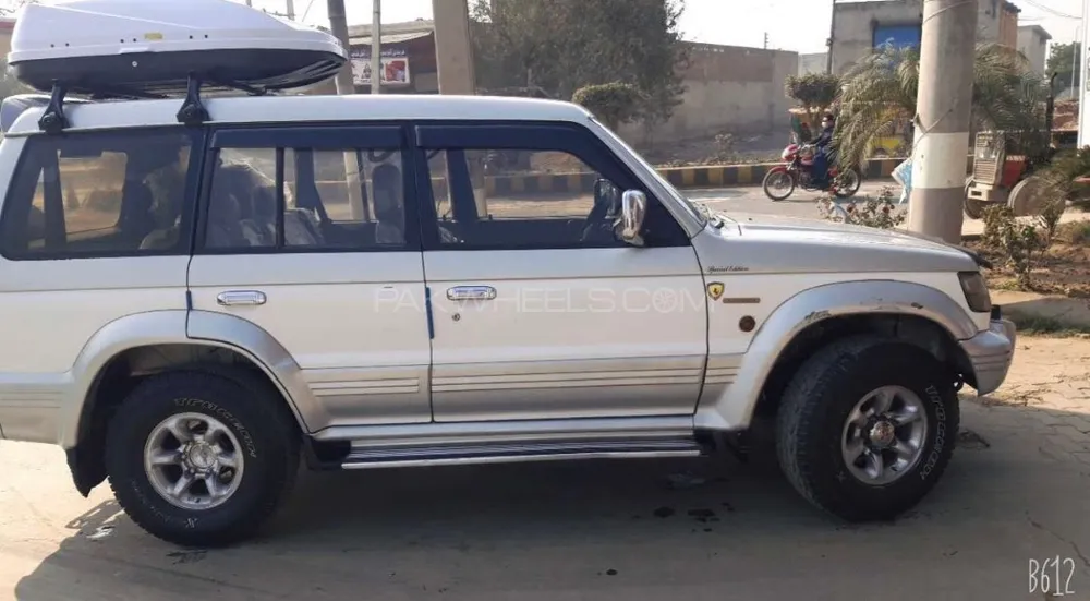 Mitsubishi Pajero 1993 for Sale in Pak pattan sharif Image-1